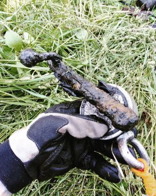 zatvor-na-magnit-poiskovy