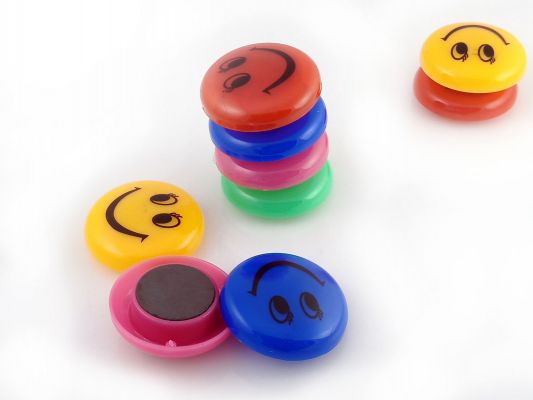 купить магниты ферритовые для доски "смайл" 3 см