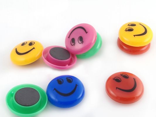 магнитики для офиса цветные смайлики