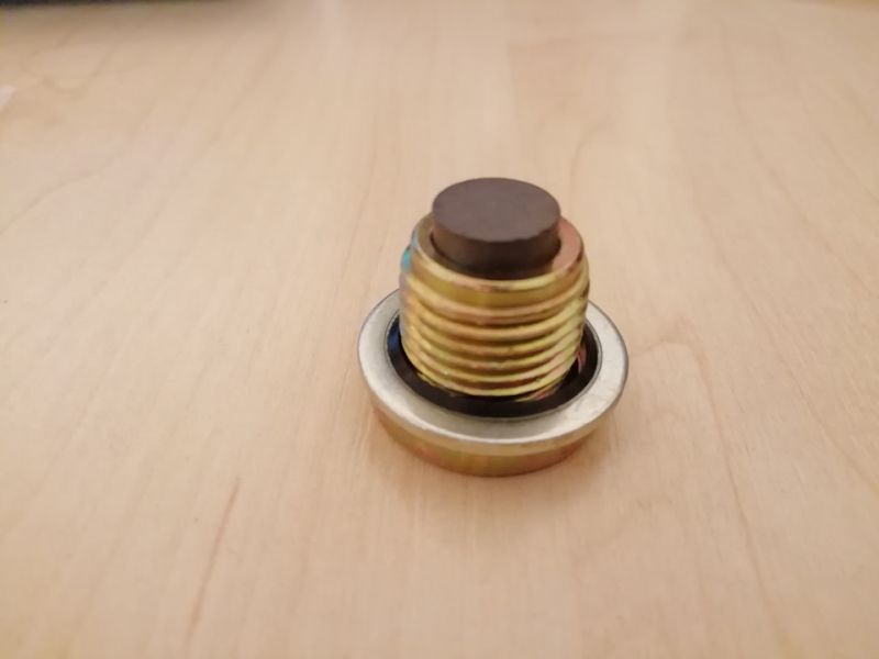 пробка для рено логан, сандеро,дастер от фирмы асам 